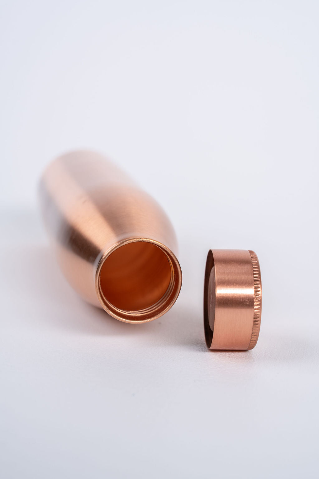 Copper Plain Bottle 900ml Shine Finish